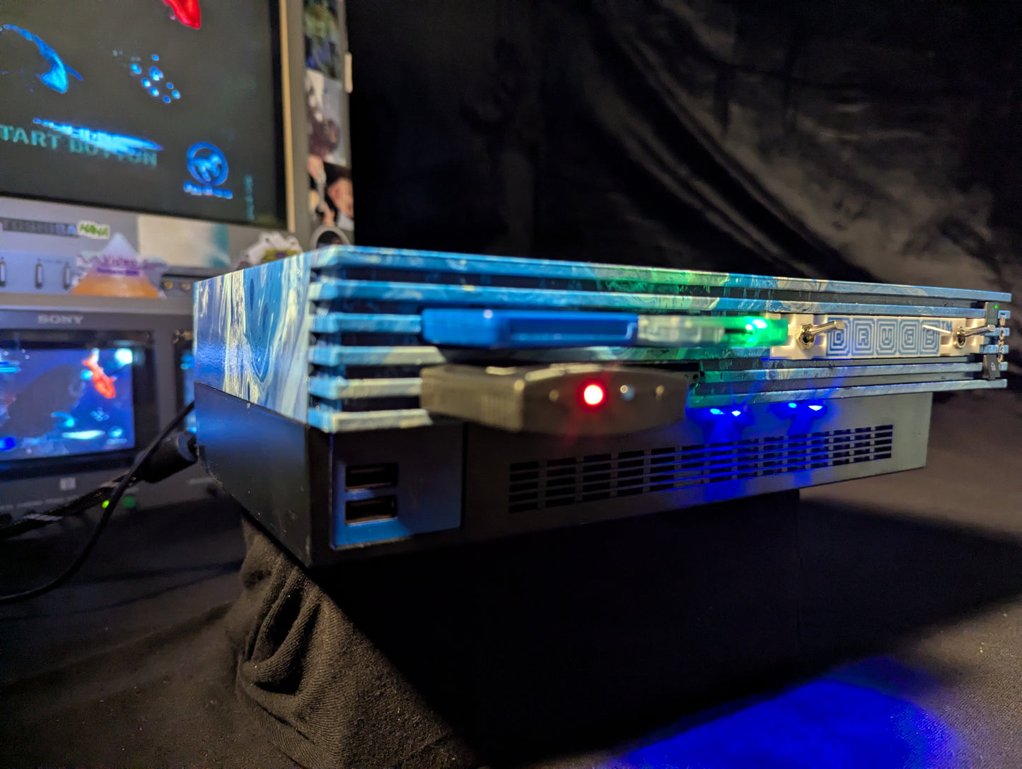 Glacier Gateway - Circuit Bent PS2 by DRUGStm