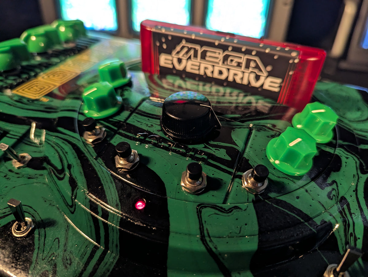 Malachite Genesynth - Circuit Bent Sega Genesis by DRUGStm